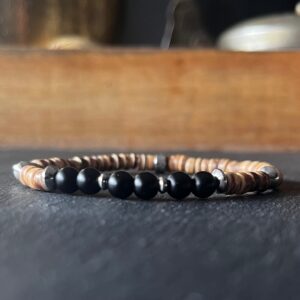 Bracelet homme en perles de bois, d'agate noire et en acier inoxydable conçu sur mesure avec des perles de 6 mm